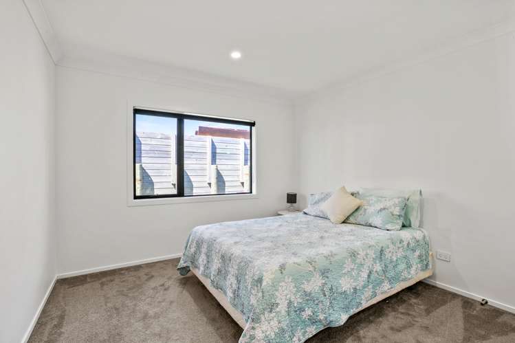 3f Honeyfield Drive Whalers Gate_12