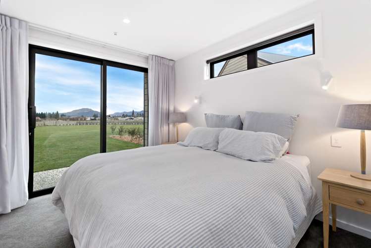 12 Little Orchard Way Wanaka_29