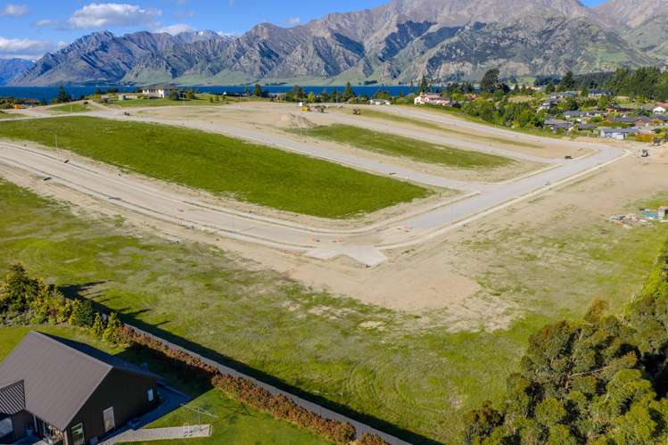 Lot 12 Koreke Rise_4