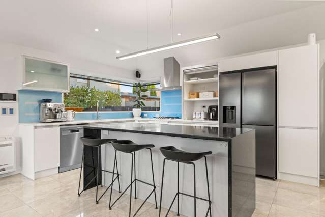 14 Hussey Road Harewood_2
