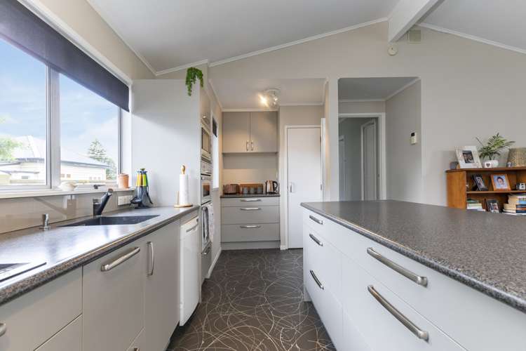 2/132 Church Street Onehunga_10