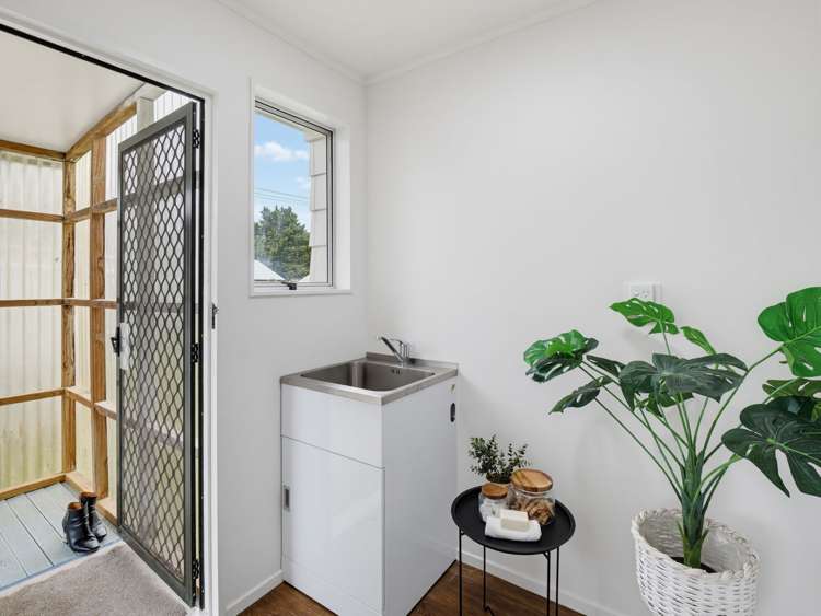 18 Capri Place Awapuni_11