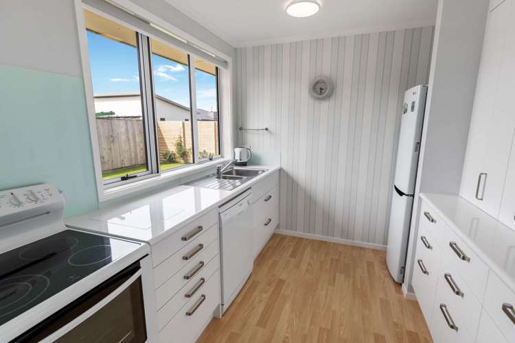 20 Simon Street Tawhero_10