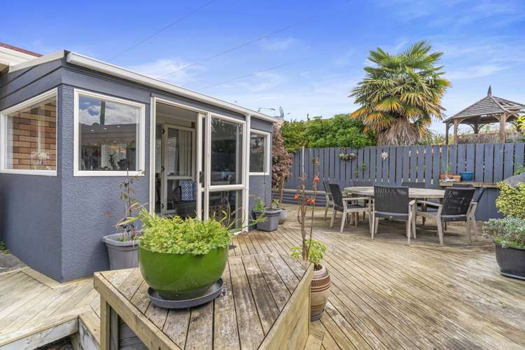 19 Bayfair Drive Mount Maunganui_15
