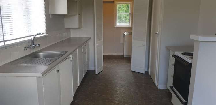 9 Tay Street Tokoroa_4