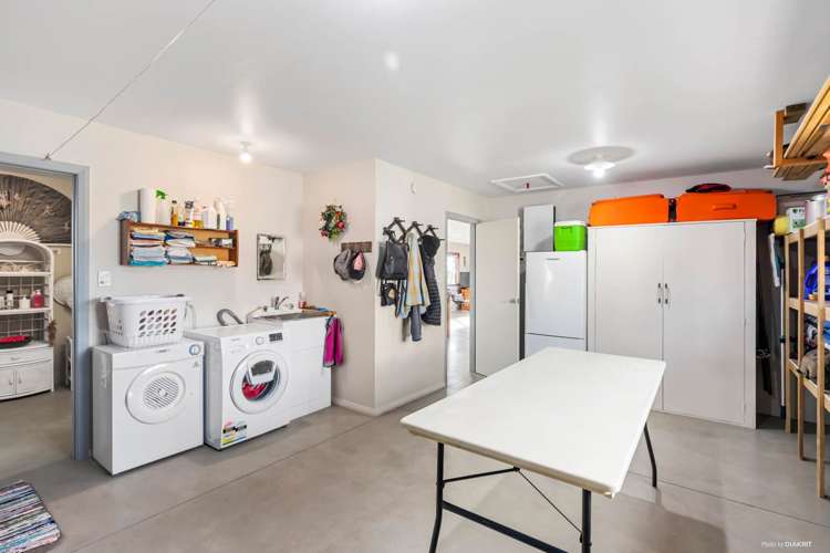 38 Fielding Road Awhitu_19