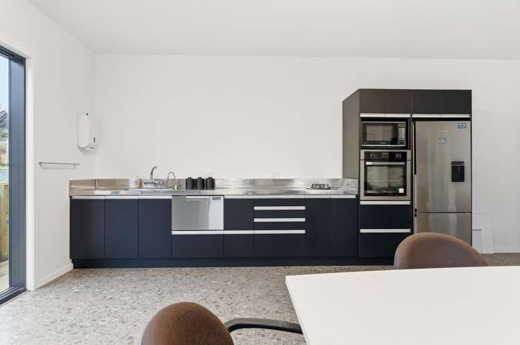 28 Boomer Street Green Island_14