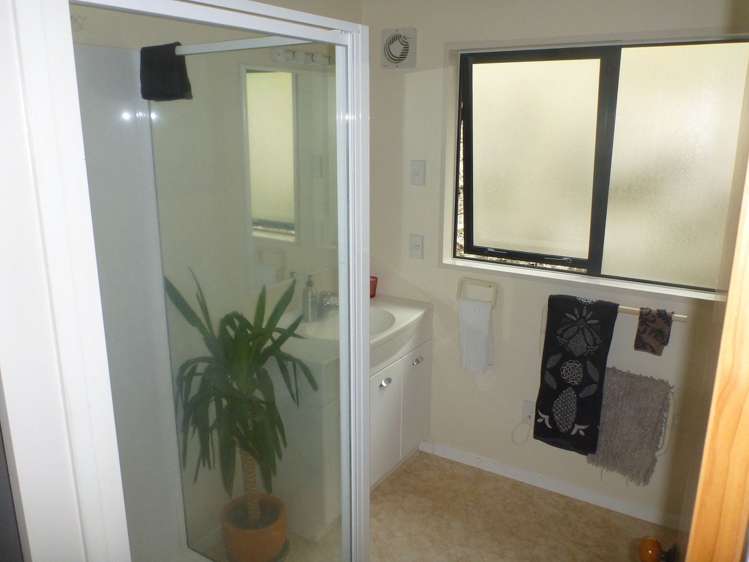 30A Greenstone Place Fernhill_15