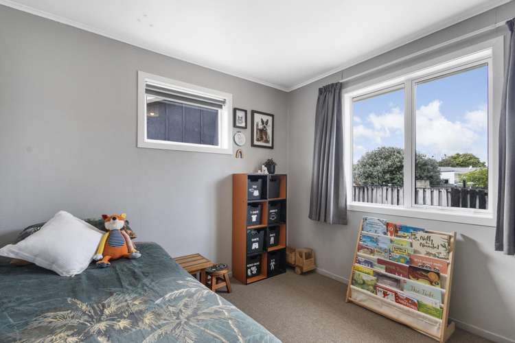 34 Rhonda Avenue Deanwell_12