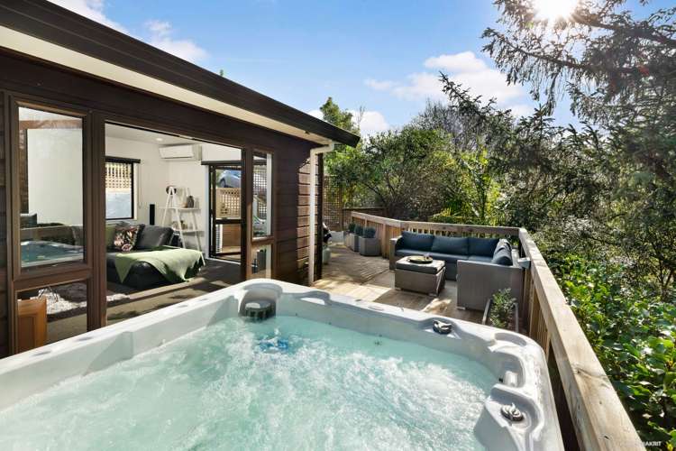 2/17 Hague Place Birkenhead_13