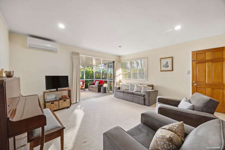 13A Chip Grove Sunnyhills_6