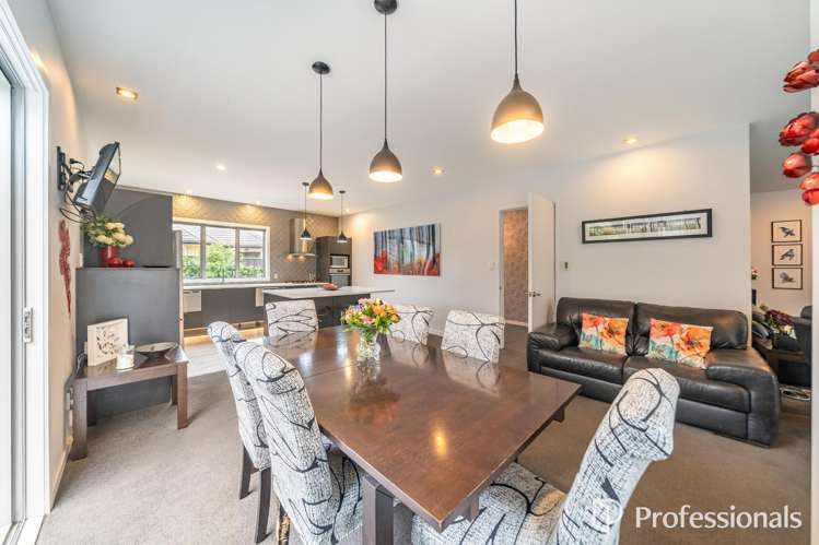 18 Parkwood Grove Trentham_13