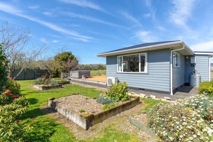 1827 State Highway 2 Masterton_13