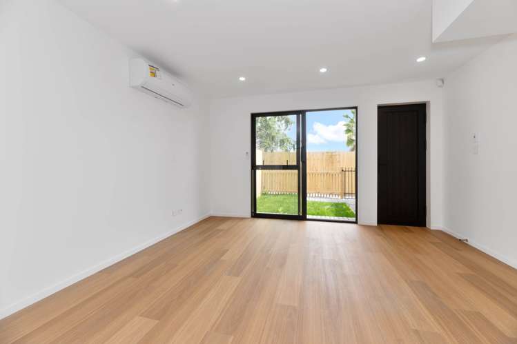4/43 Savoy Road Glen Eden_9