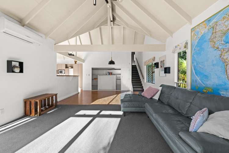 22 Burns Road Hospital Hill_5