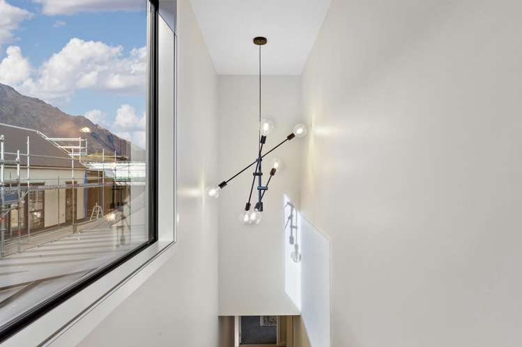 64 Spur Ridge Rise Jacks Point_16