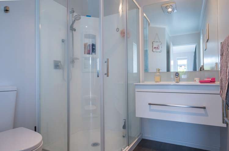 15 Brover Crescent Richmond_10