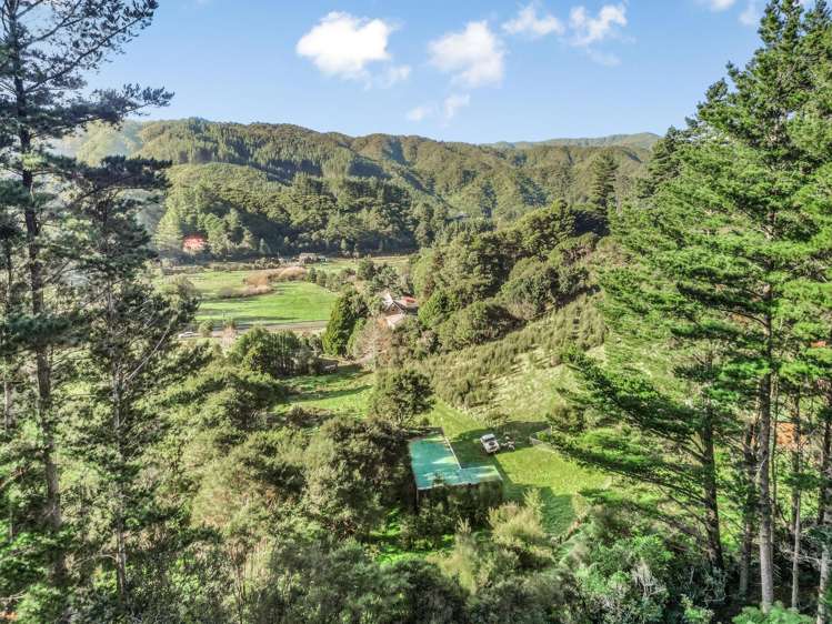 107 Crowther Road Wainuiomata_36