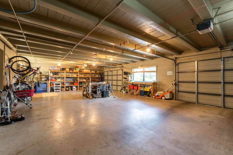 28 Joe Brown Avenue Mosgiel_24