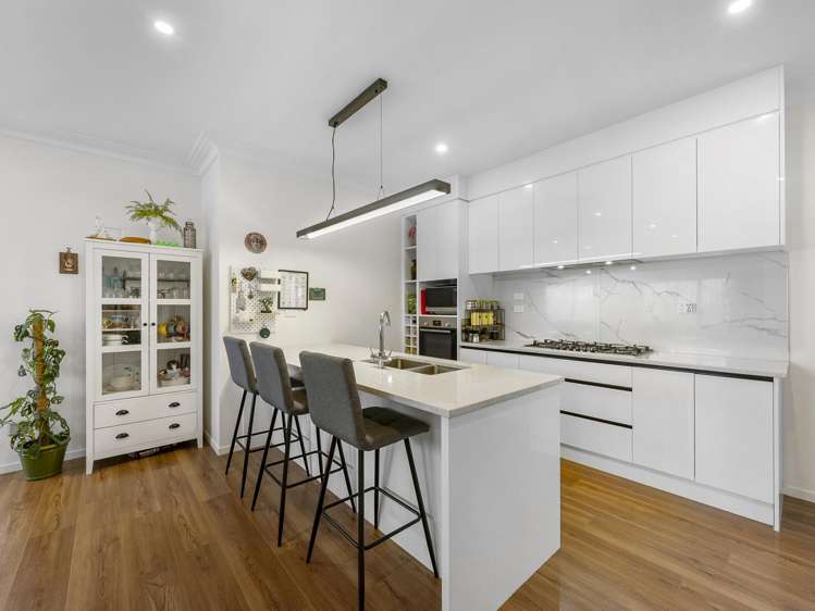 11 Friesian Drive Mangere_4