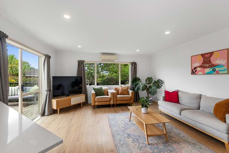 6A Fayette Place Te Atatu South_5