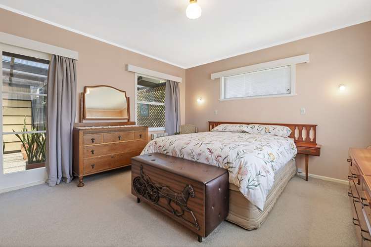 23 Ellesmere Crescent Pakuranga Heights_9