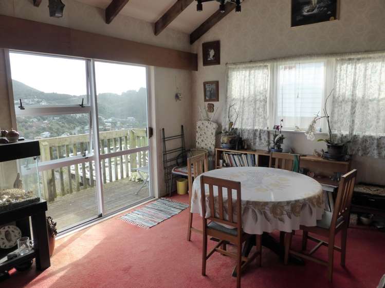 32 Parklands Drive Karori_5