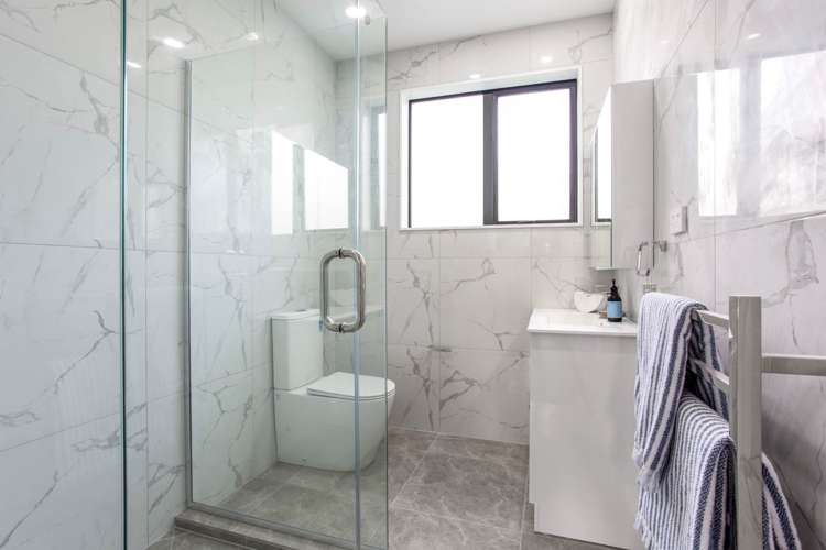 7B Craigbank Avenue New Lynn_13