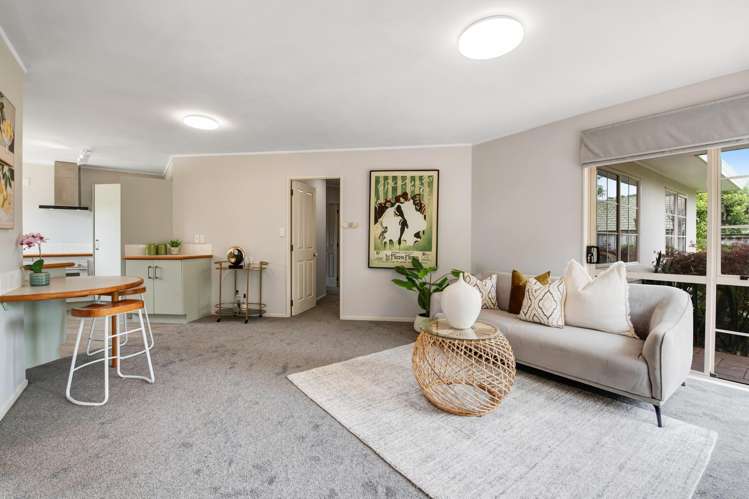 8 Godwin Court Unsworth Heights_4