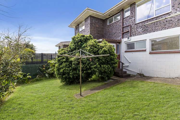 2/5 Goad Crescent Hillsborough_17