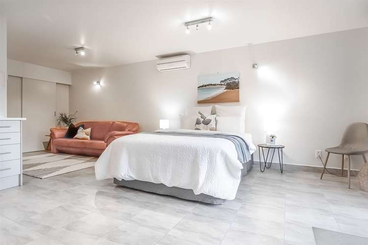 12 Hawaiian Parade Arkles Bay_12