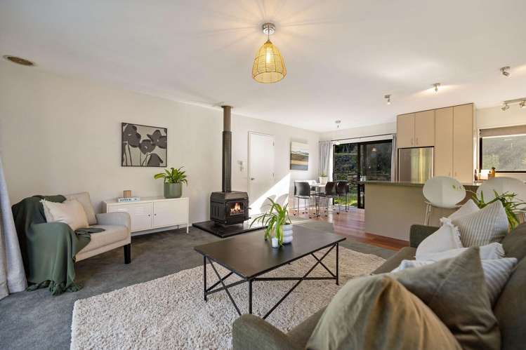 31 Watts Road Fernhill/Sunshine Bay_9