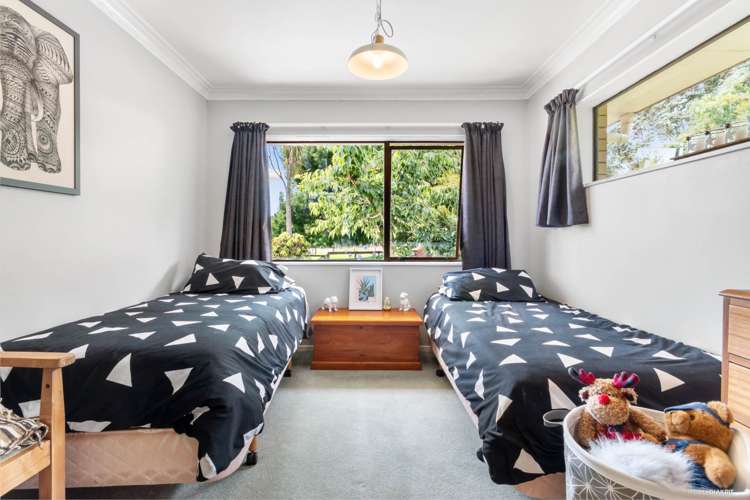 399 Cossey Road Drury_13