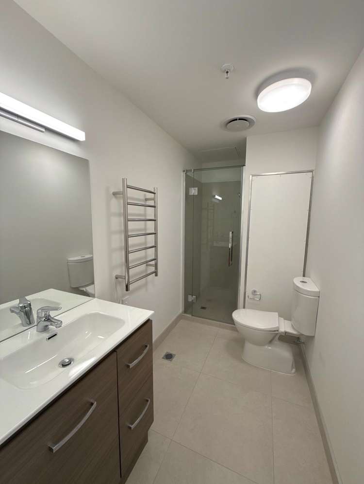 14f/30 Westward Ho Glen Eden_3