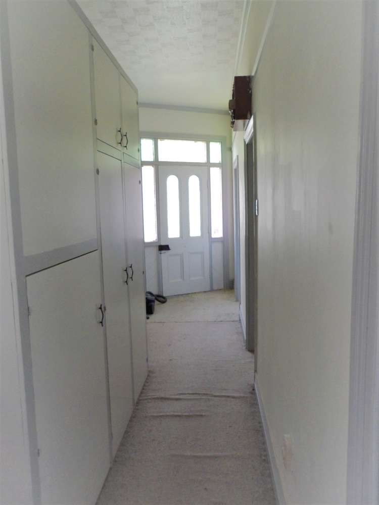 27 High Street Hawarden_18