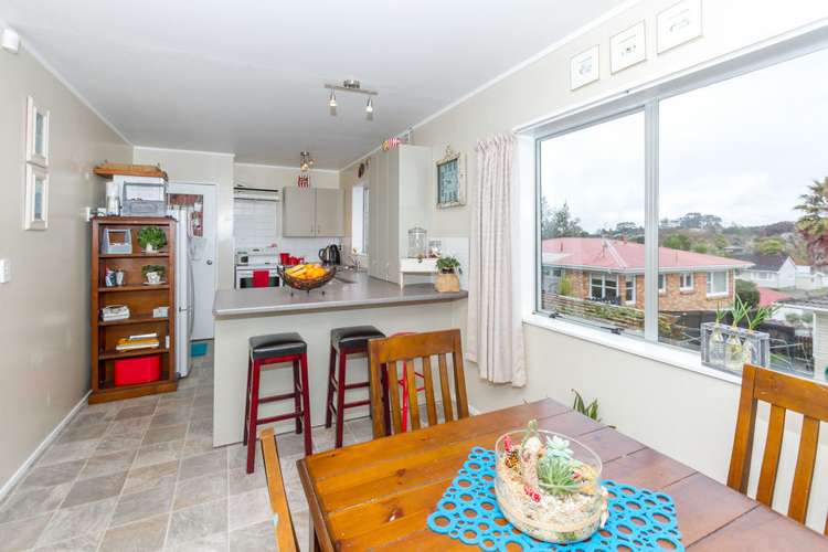 10a Thomson Avenue Dinsdale_11