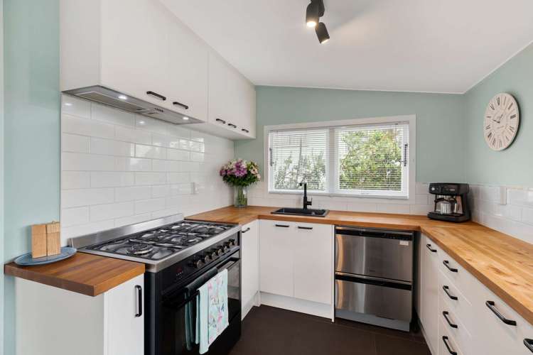 19 Rautawhiri Road Helensville_8