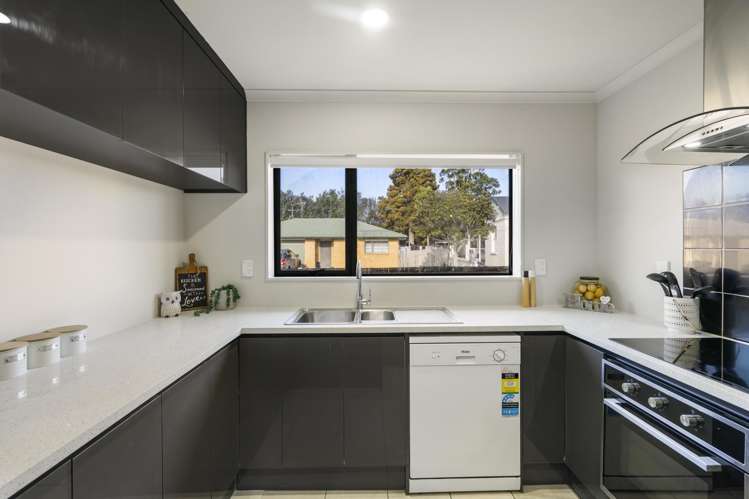 7 Neesons Way Glendene_9