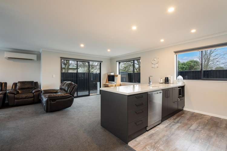 37 Lanark Street Balclutha_5