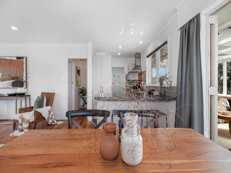 16 Ridge Street Otumoetai_9