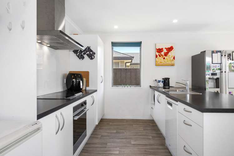 7 George West Square Wigram_1