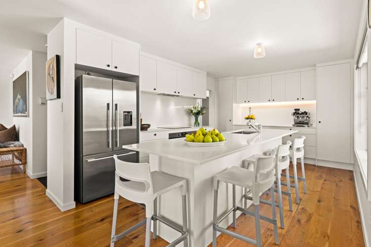 10 Charlton Road Te Awanga_5