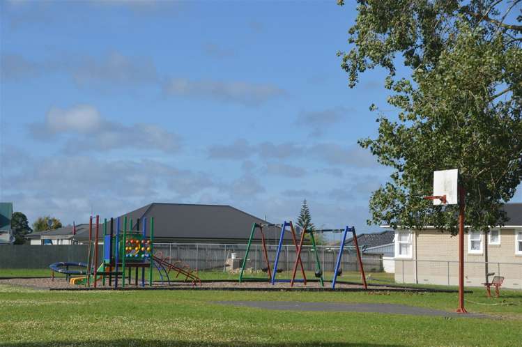 1/100 Cargill Street Papakura_10