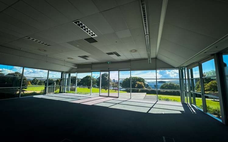 31 Highbrook Drive East Tamaki_9