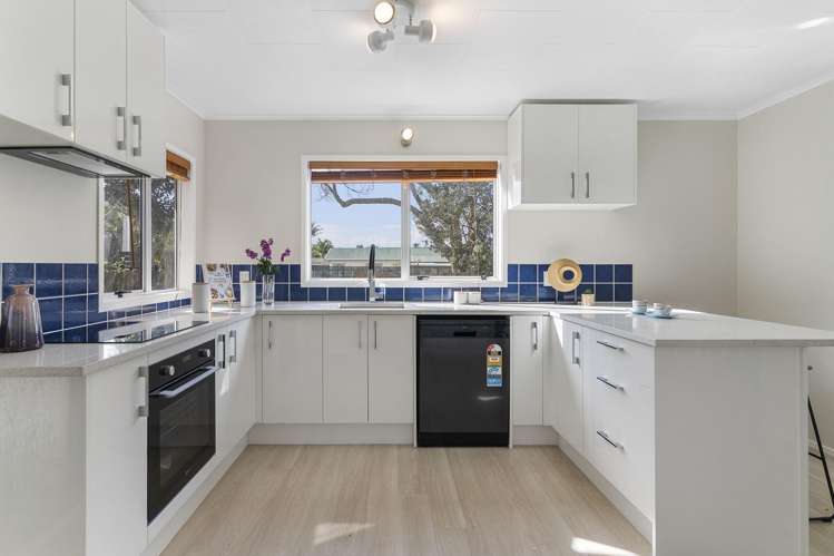 49 Red Beach Road Red Beach_6