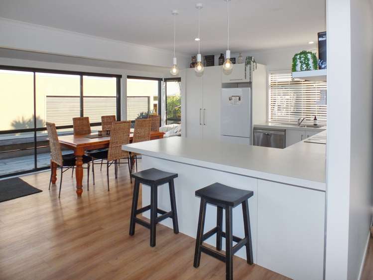 50 Shortt Street Foxton Beach_6