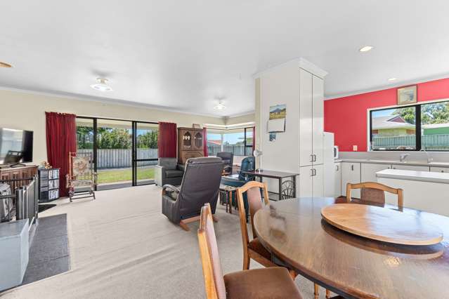 1/6c Penrod Drive Bell Block_4