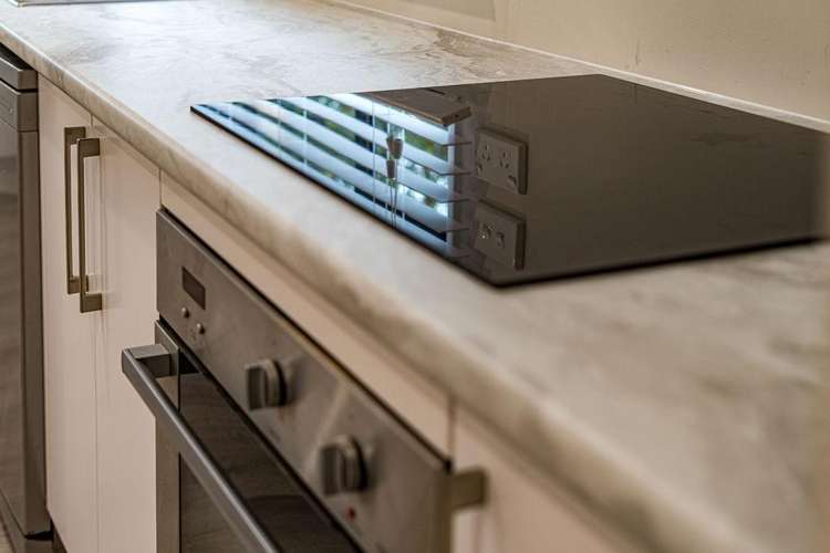 91 Broadway Carterton_14