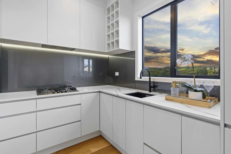 8 Kikorangi Drive Wainui_9