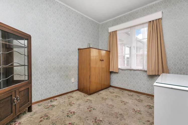 126 Hutchinson Avenue New Lynn_13